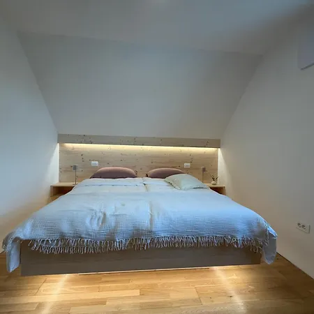 Gostinjska kuća House Belca 3*
