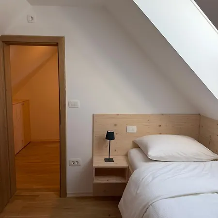 Gostinjska kuća House Belca
