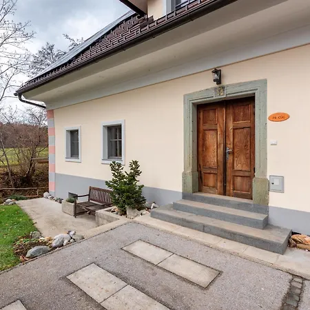 Gostinjska kuća House Belca